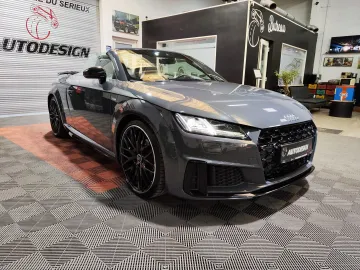 Car image 18