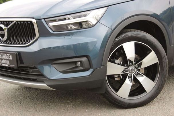 Volvo XC40 T2 Momentum 95 kW image number 21