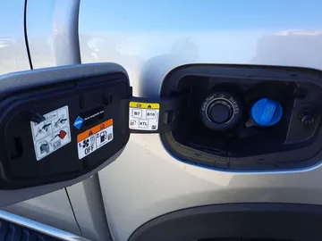 Car image 31