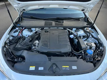 Car image 29