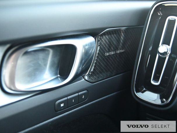 Volvo XC40 145 kW image number 33