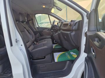 Car image 31