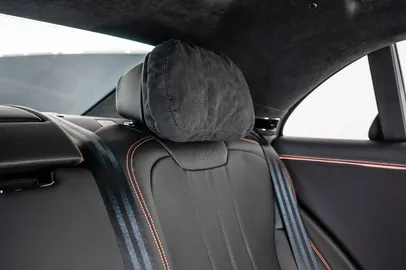 Car image 46