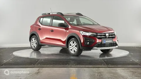 Car image 3