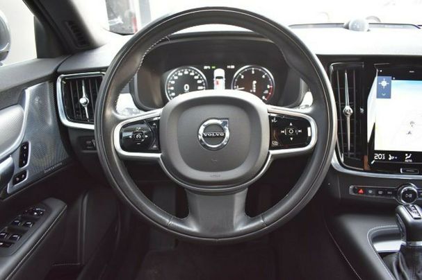 Volvo V90 AWD D5 173 kW image number 23