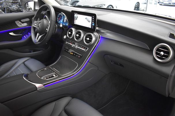 Mercedes-Benz GLC 300 de 225 kW image number 25