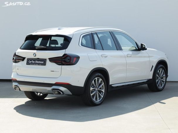 BMW X3 xDrive20d 140 kW image number 8