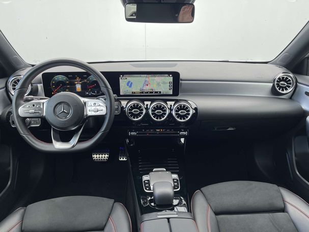 Mercedes-Benz A 220 140 kW image number 16