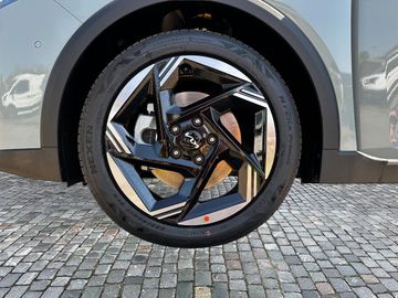 Car image 21