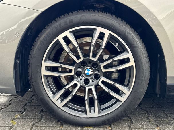 BMW 520i 140 kW image number 14