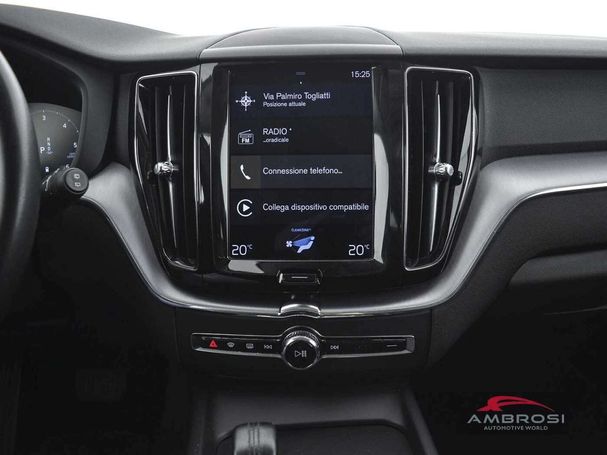 Volvo XC60 B4 AWD Geartronic Plus 145 kW image number 18