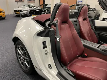 Car image 50