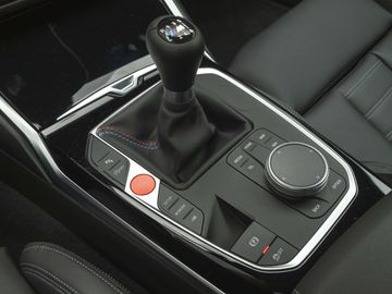 Car image 38