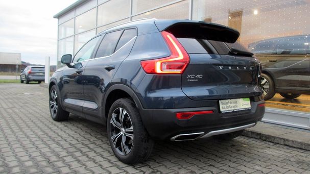 Volvo XC40 T4 AWD Inscription 140 kW image number 2