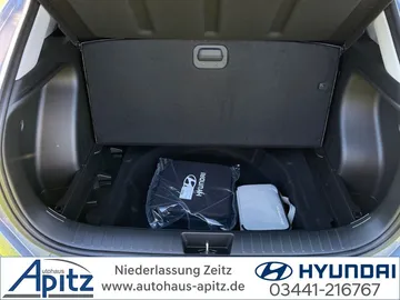 Car image 30