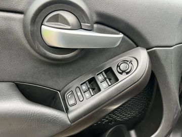 Car image 41