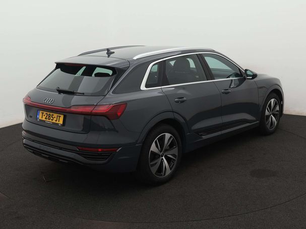 Audi Q8 50 quattro e-tron Advanced 95 kWh 250 kW image number 3