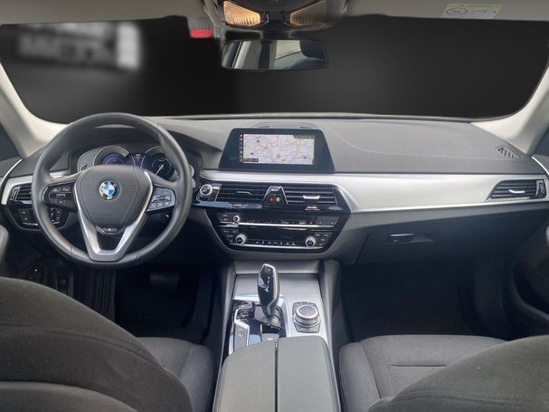 BMW 530i xDrive 185 kW image number 8