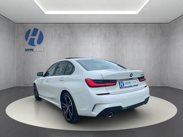 BMW 330 e M Sport 215 kW image number 5