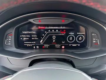 Car image 35