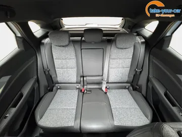 Car image 32