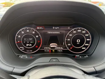 Car image 46