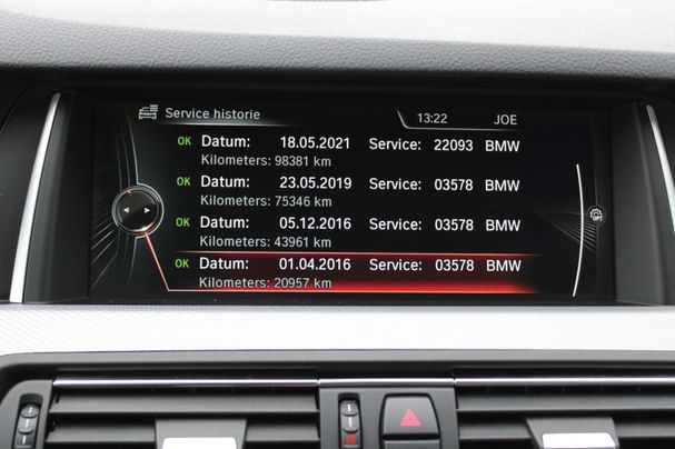 BMW 520i Touring 135 kW image number 11