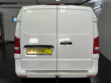 Car image 45