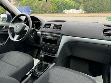 Car image 21