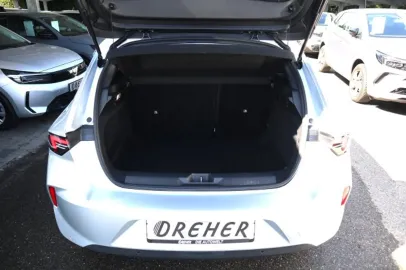 Car image 29