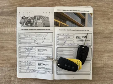 Car image 20