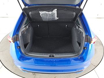 Car image 30