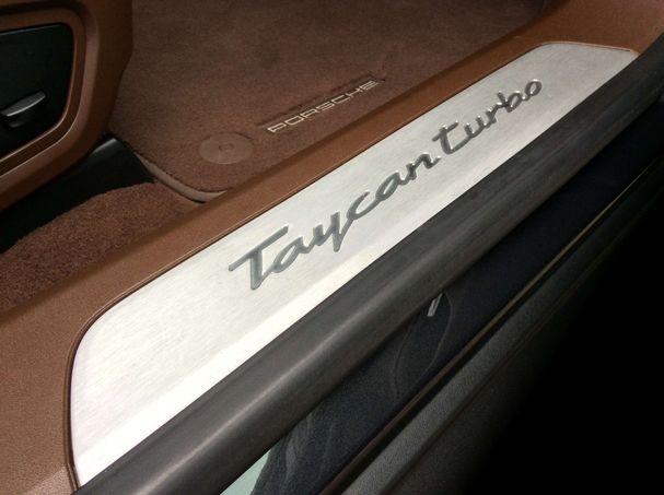 Porsche Taycan Turbo 500 kW image number 26