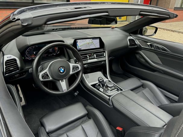 BMW 840i Cabrio xDrive 246 kW image number 19