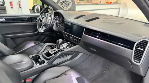 Car image 31