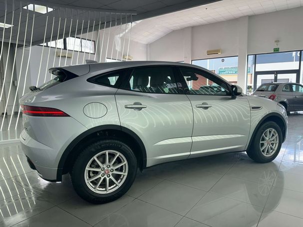 Jaguar E-Pace AWD R-Dynamic SE 110 kW image number 4