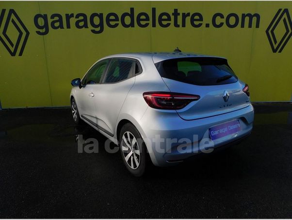 Renault Clio 1.6 E-Tech Hybrid 107 kW image number 2