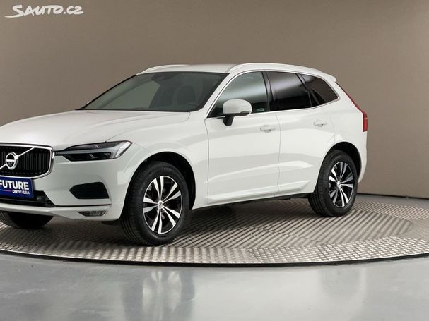 Volvo XC60 B4 AWD Momentum 145 kW image number 1