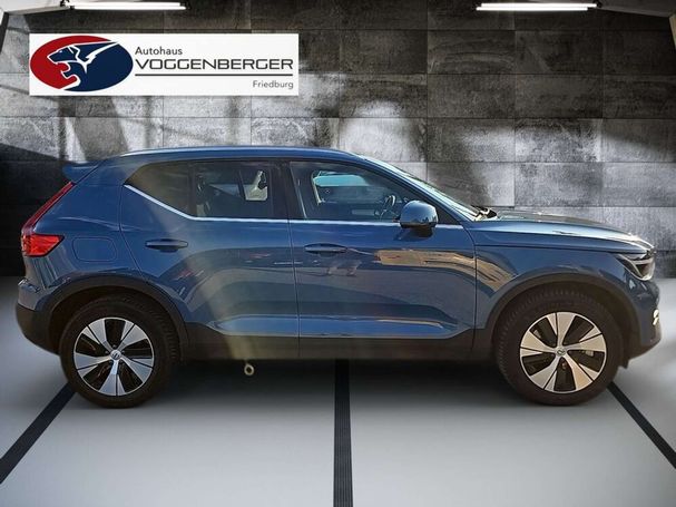 Volvo XC40 Recharge Plug-in Hybrid T4 155 kW image number 3