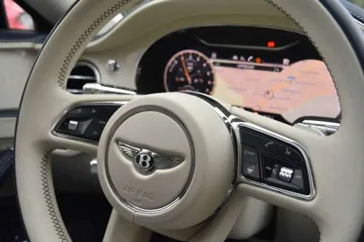 Car image 42