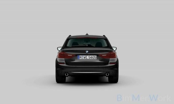 BMW 530i Touring xDrive 185 kW image number 2