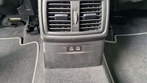 Car image 41