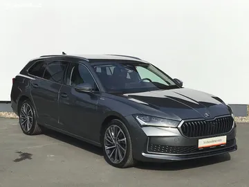 Car image 35