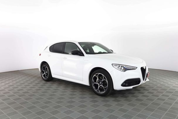 Alfa Romeo Stelvio 2.2 Diesel AT8 Q4 154 kW image number 2