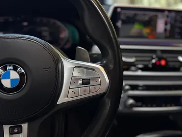 Car image 46