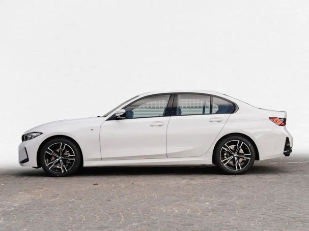 BMW 318i 115 kW image number 3