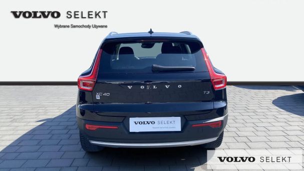 Volvo XC40 120 kW image number 2