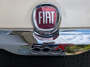 Car image 28