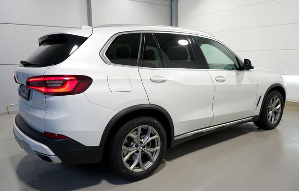 BMW X5 xDrive 195 kW image number 9