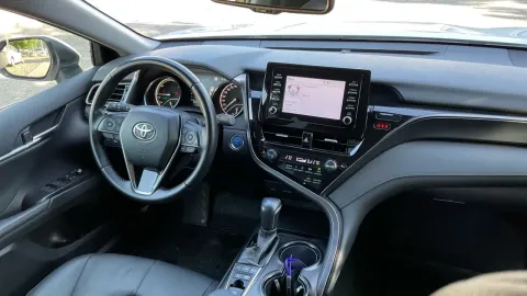 Car image 37